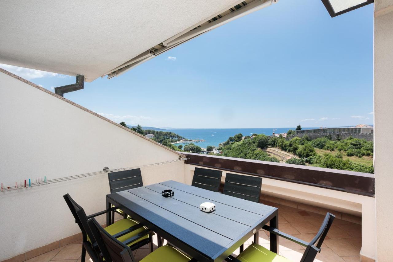 קרק Apartments Delfin מראה חיצוני תמונה