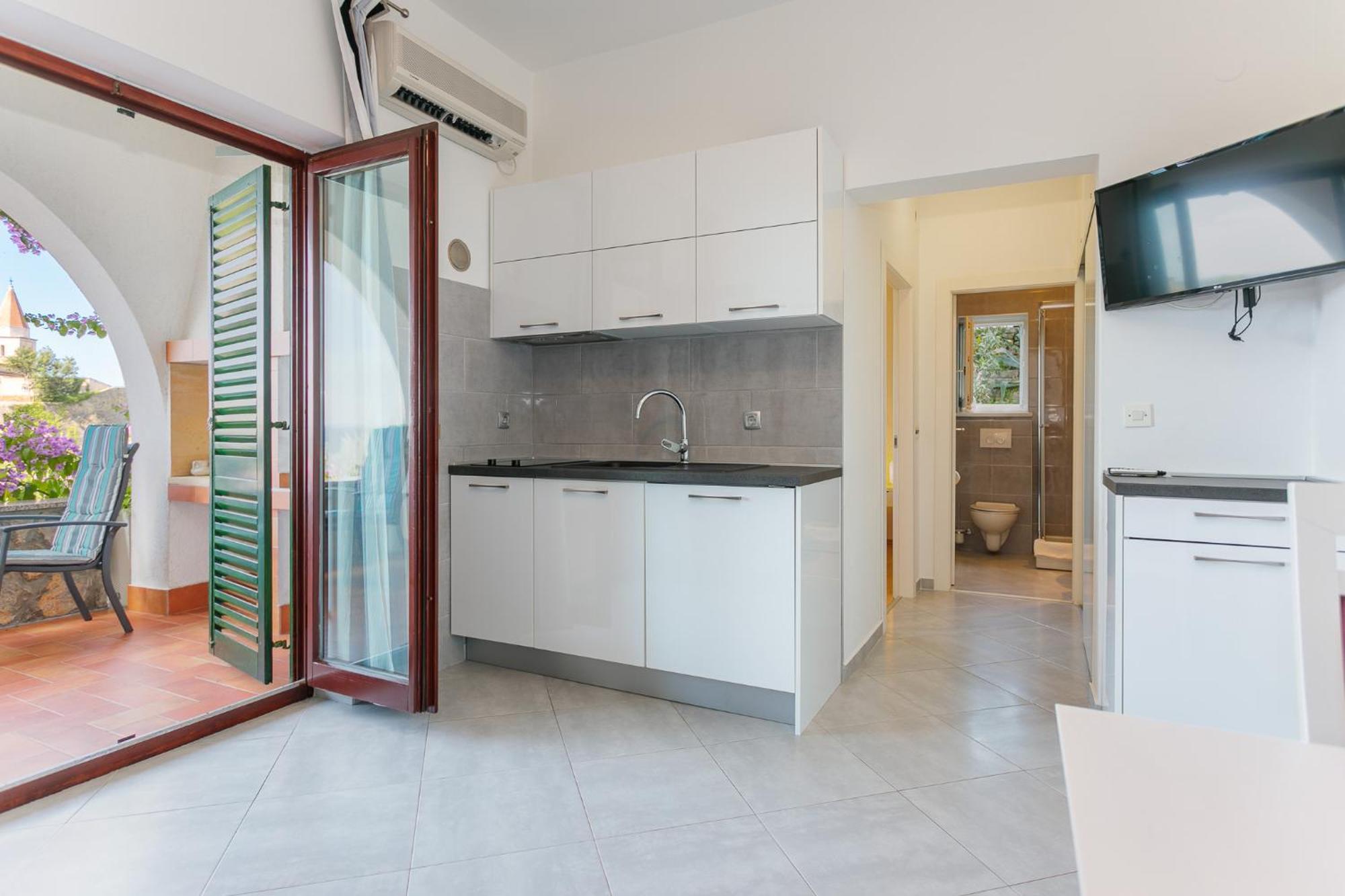 קרק Apartments Delfin מראה חיצוני תמונה