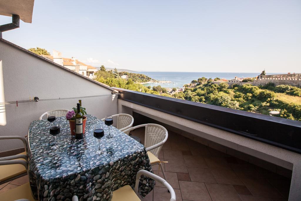 קרק Apartments Delfin מראה חיצוני תמונה